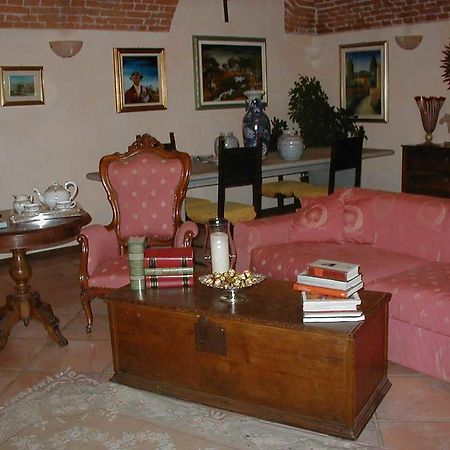 Torre dei Frati Bed&Breakfast Fossano Exterior foto
