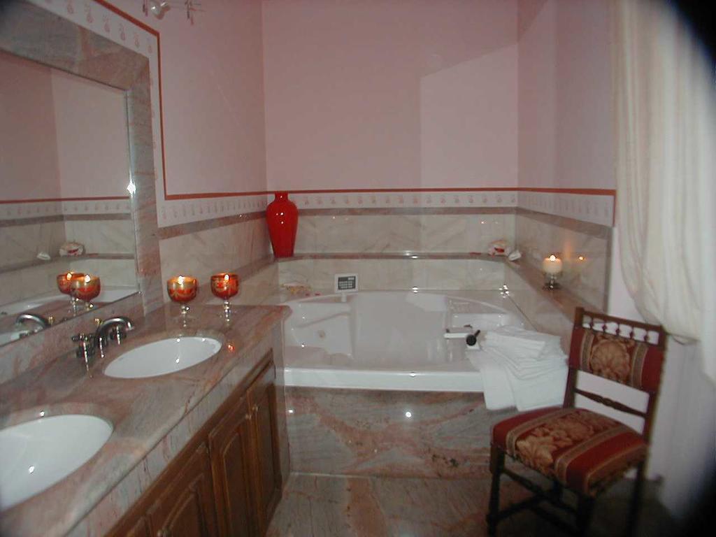 Torre dei Frati Bed&Breakfast Fossano Zimmer foto